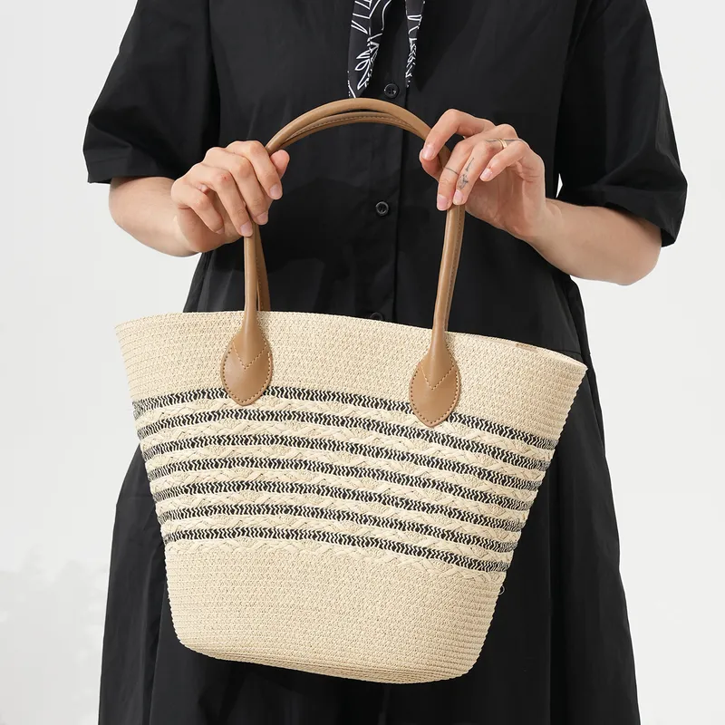 Striped woven straw beach tote - огляд і ціна Beach Bag Straw