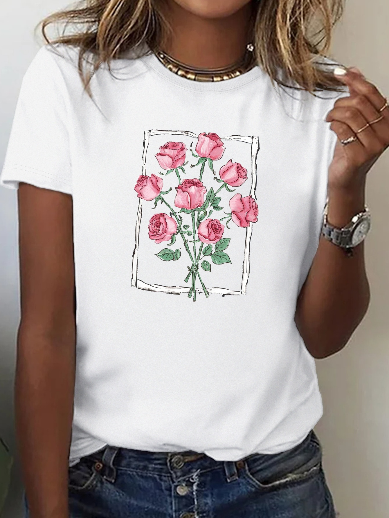 Vibrant Rose Bouquet Women'S T - огляд і ціна Summer Rose Clothing