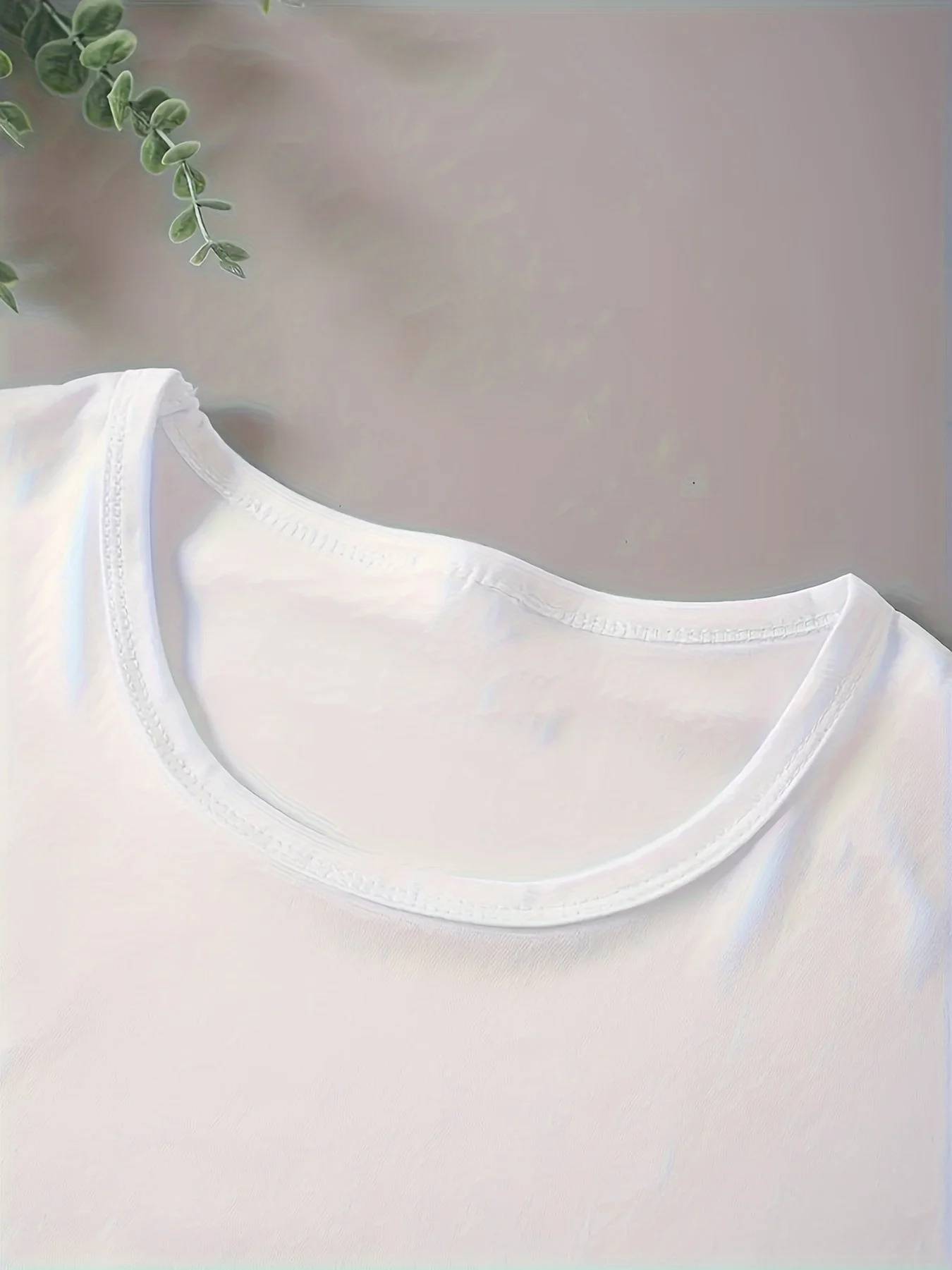 Summer Rose Print Women's T-sh - огляд і ціна Summer Rose Clothing