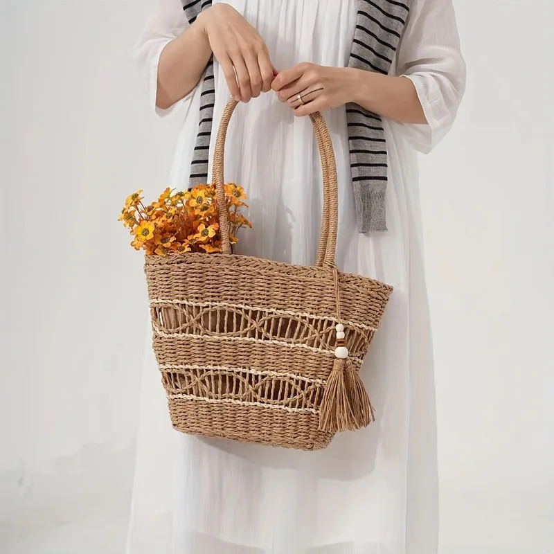 Hollow-Shoulder Straw Tote Bag - огляд і ціна Beach Bag Straw