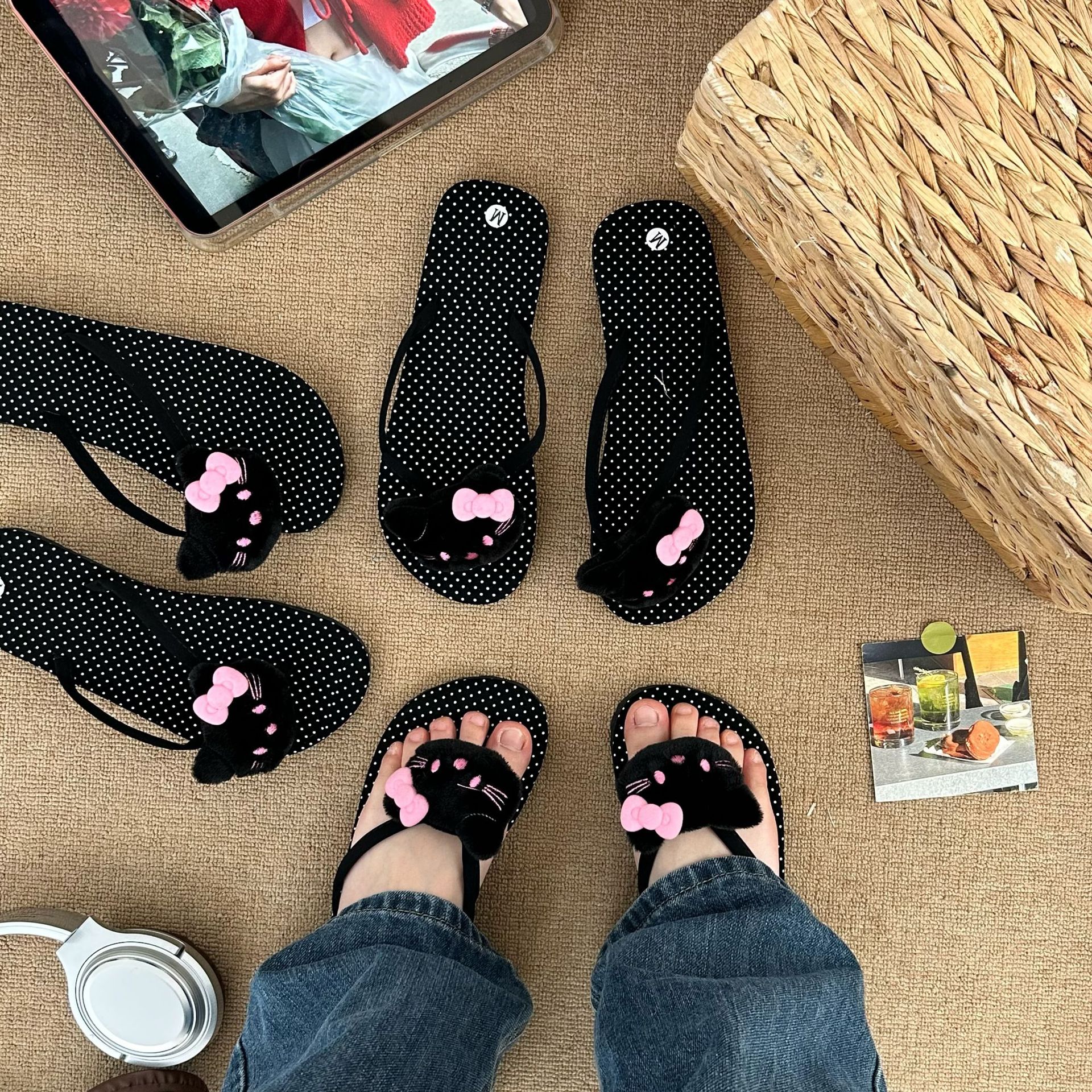 Hello Kitty Cartoon Flip-flops - огляд і ціна Summer Clothing Kids